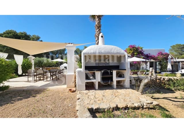 5 bedroom Finca/Country House for sale in Santa Eulalia / Santa Eularia with pool - € 4,995,000 (Ref: 9354508)