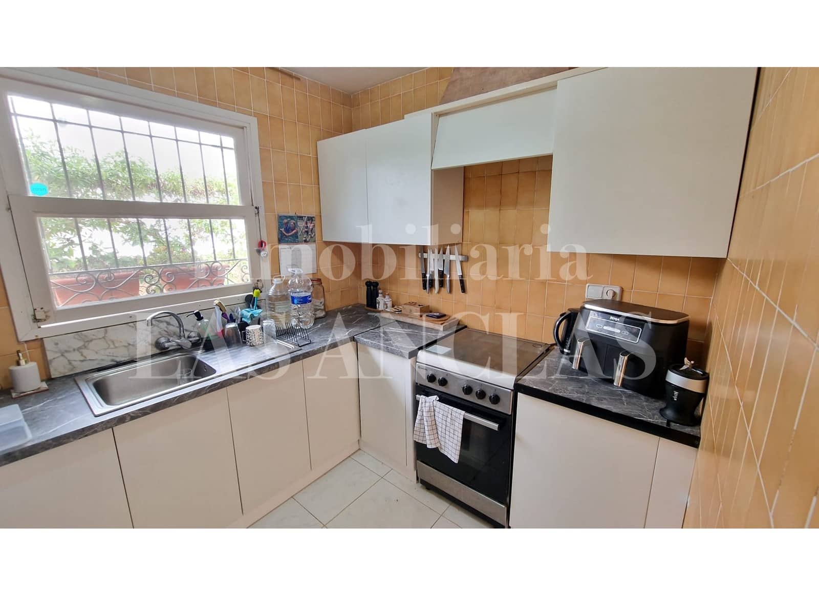 2 slaapkamer Rijtjeshuis te koop in Talamanca - € 810.000 (Ref: 9371490)