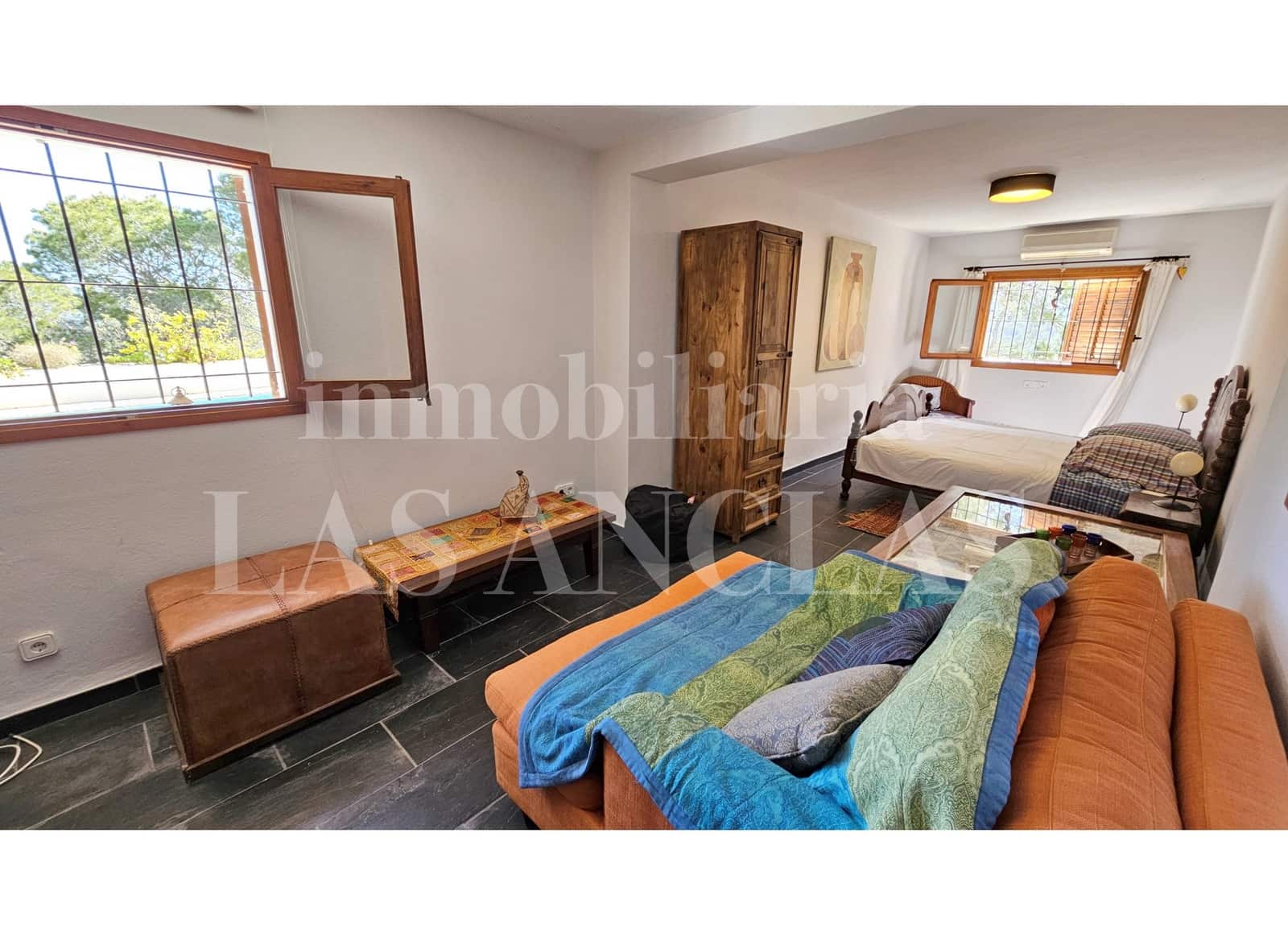 5 slaapkamer Villa te koop in Cala Conta met zwembad garage - € 2.570.000 (Ref: 9390017)