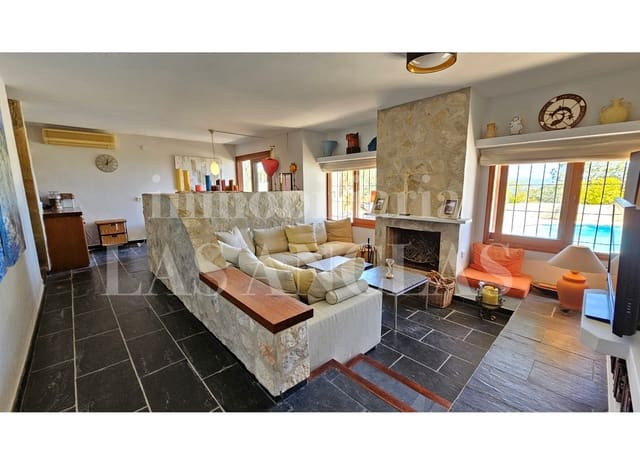 5 slaapkamer Villa te koop in Cala Conta, San Jose / Sant Josep de Sa Talaia met zwembad garage - € 2.570.000 (Ref: 9390017)