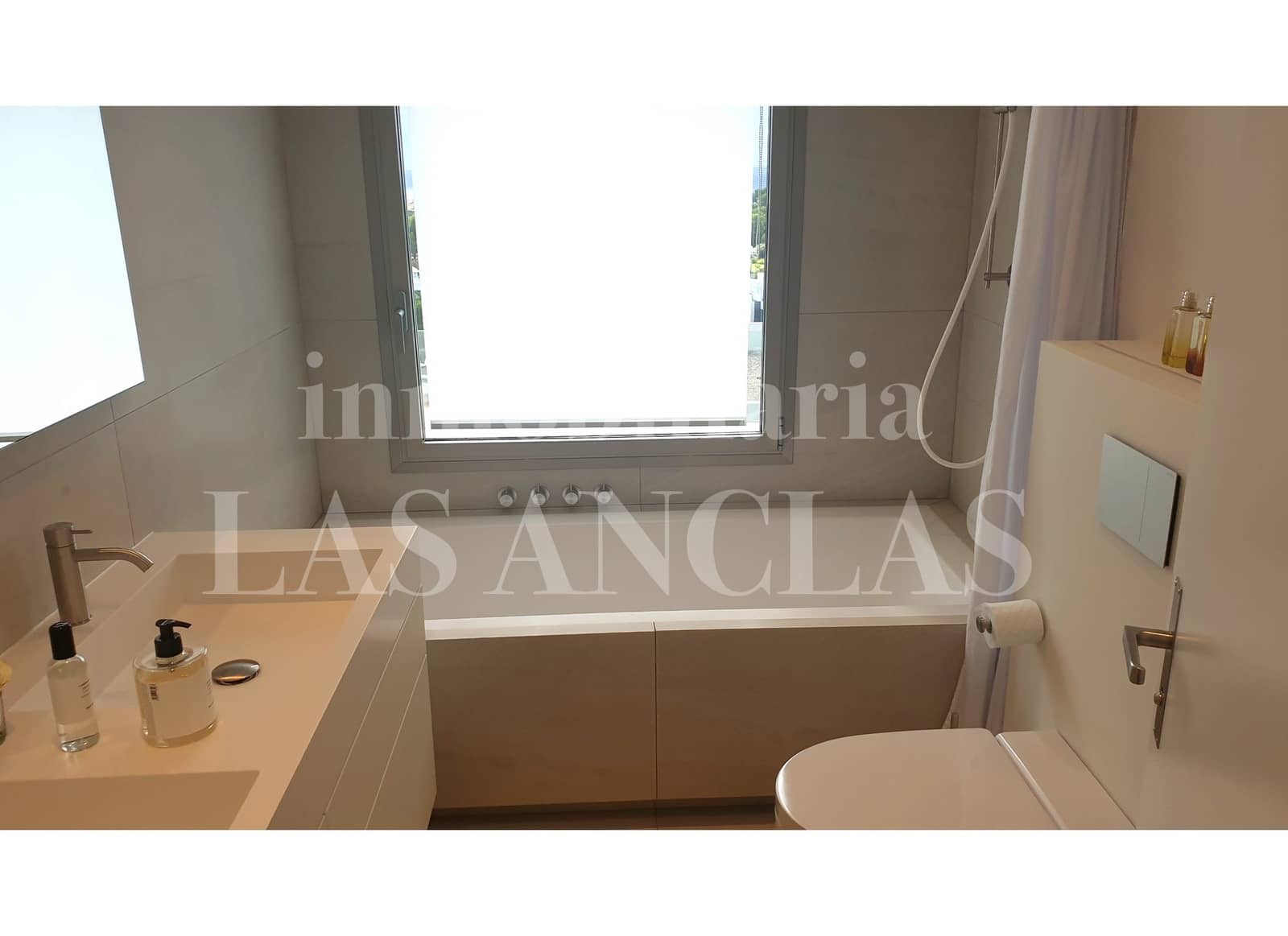 4 sypialnia Willa na sprzedaż w Talamanca z basenem garażem - 4 700 000 € (Ref: 9390018)