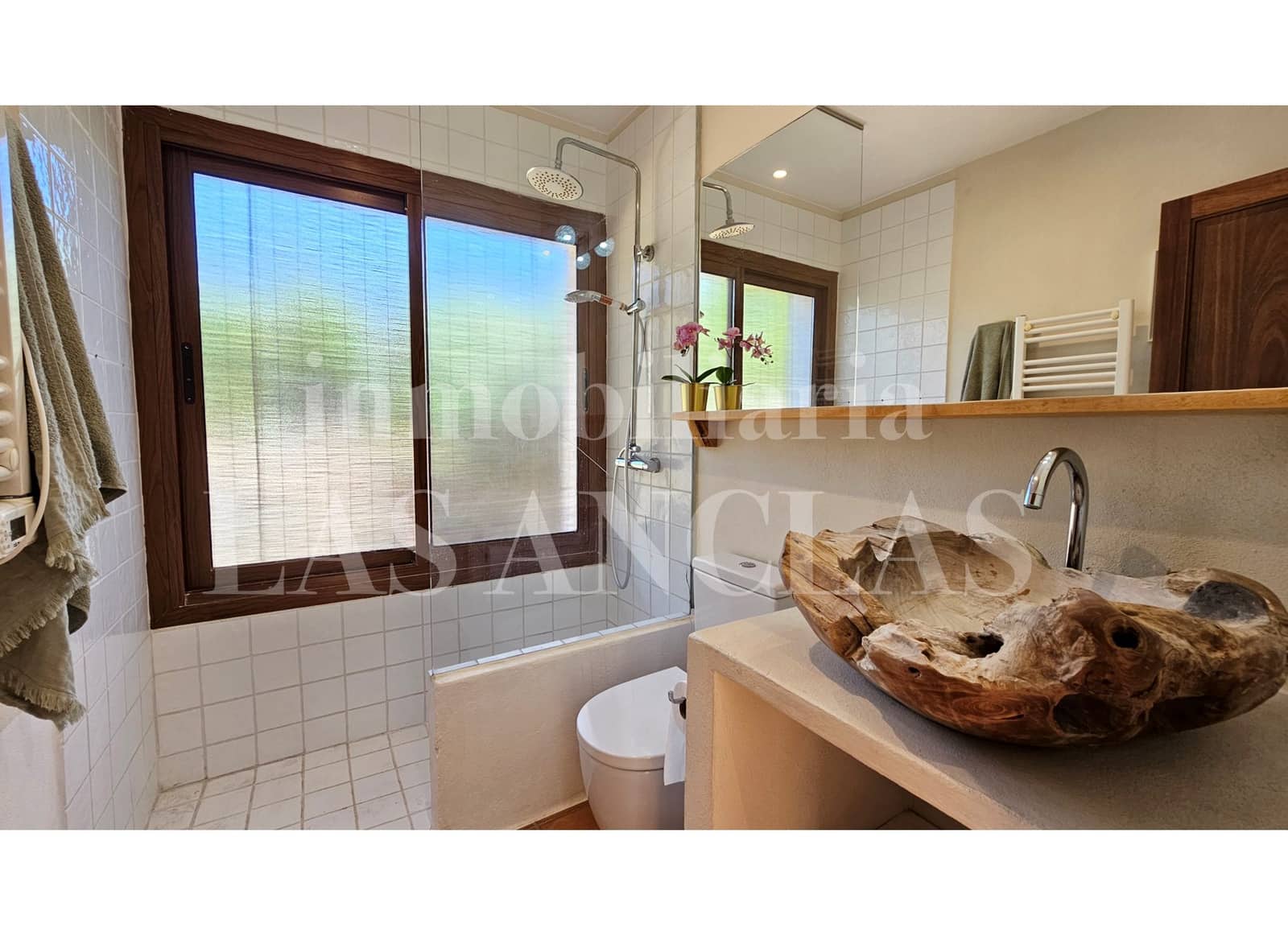 2 bedroom Villa for sale in Cala Llonga with pool - € 1,490,000 (Ref: 9402507)