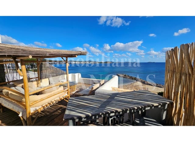 3 sypialnia Dom szeregowy na sprzedaż w La Siesta, Santa Eulalia / Santa Eularia z garażem - 1 850 000 € (Ref: 9410304)