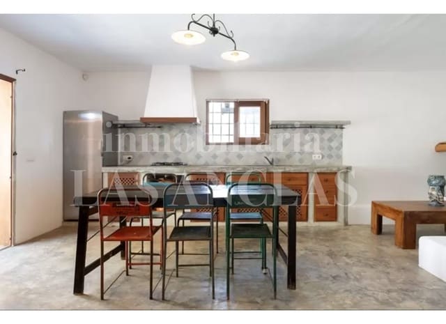 Chalet de 4 habitaciones en San Jose / Sant Josep de Sa Talaia en venta con piscina garaje - 2.150.000 € (Ref: 9412638)