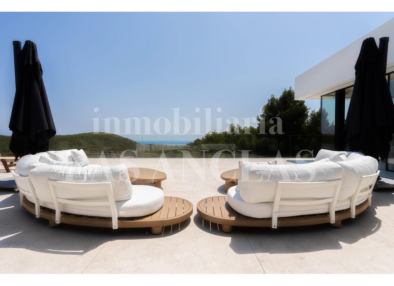 7 bedroom Villa for sale in Santa Eulalia / Santa Eularia with pool - € 6,300,000 (Ref: 9438456)
