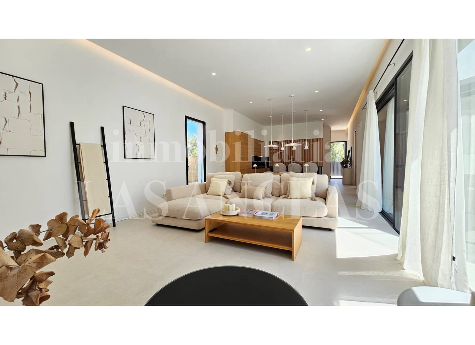 4 soveværelse Villa til salg i Talamanca med swimmingpool garage - € 2.950.000 (Ref: 9449689)