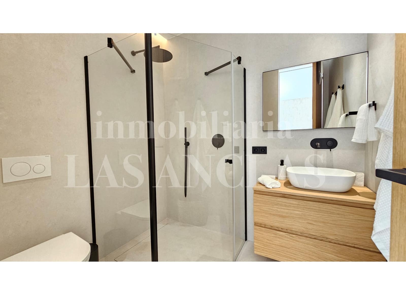 4 soveværelse Villa til salg i Talamanca med swimmingpool garage - € 2.950.000 (Ref: 9449689)