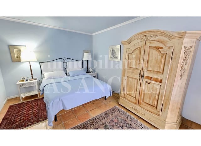 2 makuuhuone Paritalo myytävänä paikassa Santa Eulalia / Santa Eularia mukana uima-altaan 
autotalli - 1 200 000 € (Ref: 9451561)
