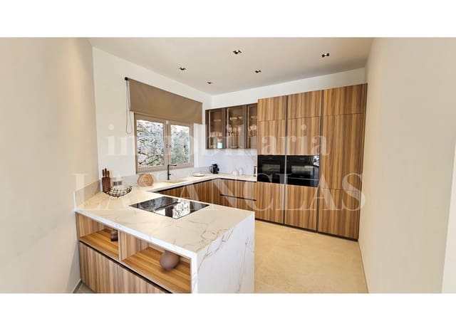 9 bedroom Villa for sale in Nuestra Señora de Jesus, Santa Eulalia / Santa Eularia with pool garage - € 7,900,000 (Ref: 9459452)