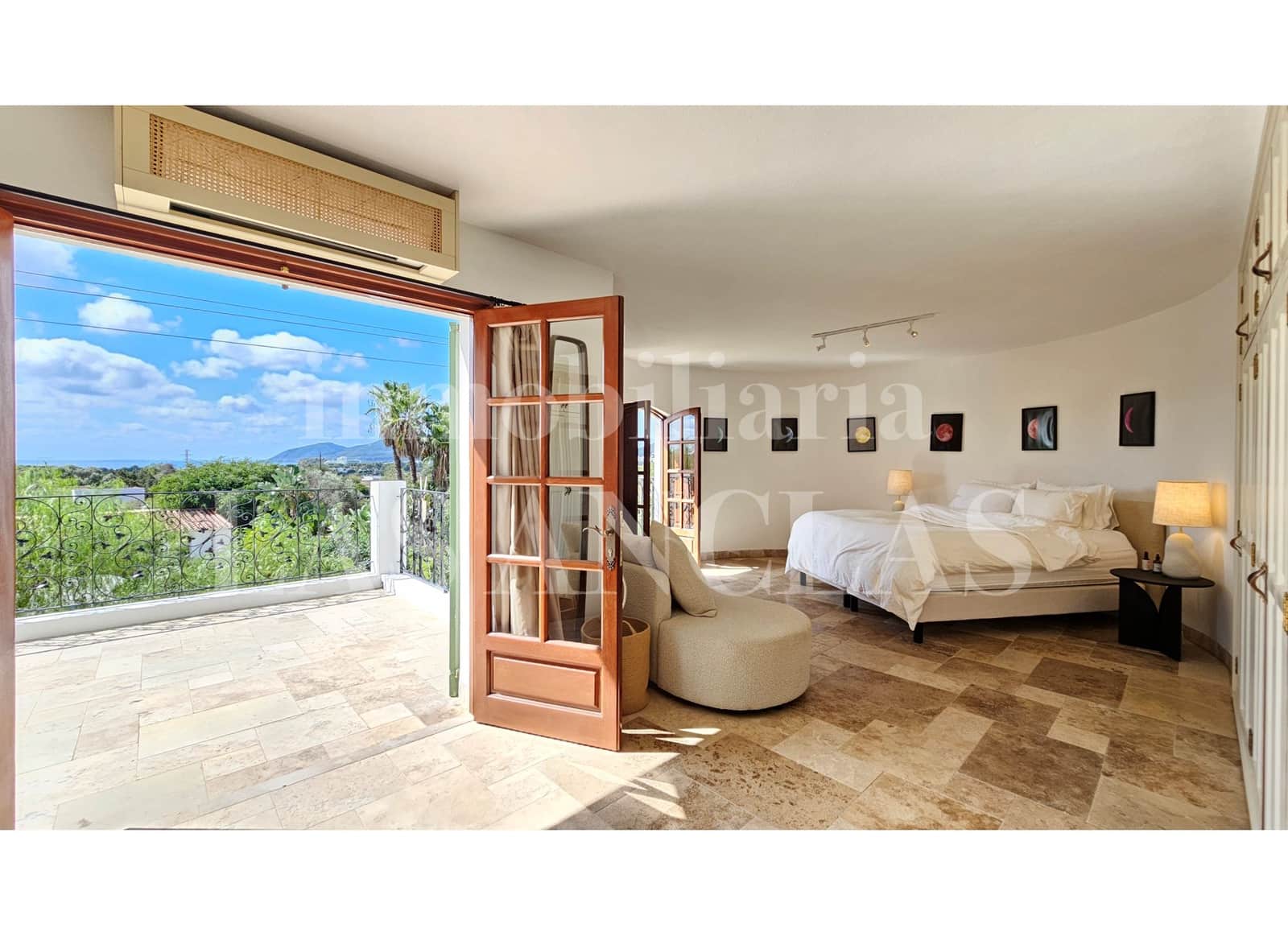 7 bedroom Finca/Country House for sale in Santa Eulalia / Santa Eularia with pool - € 3,950,000 (Ref: 9508009)