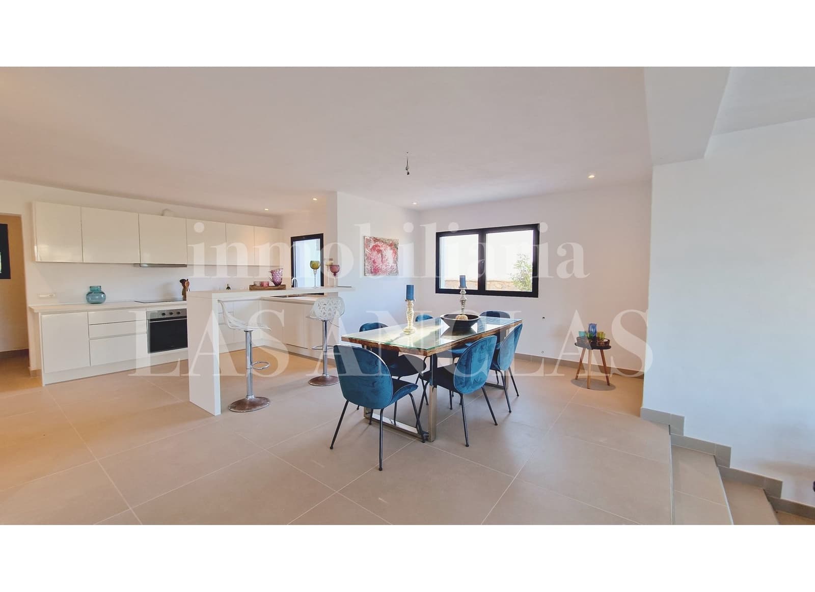 5 bedroom Villa for sale in San Jose / Sant Josep de Sa Talaia with pool - € 3,720,000 (Ref: 9535237)