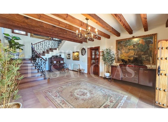 11 soveværelse Villa til salg i Sant Rafael de Sa Creu, Sant Antoni de Portmany med swimmingpool garage - € 35.000.000 (Ref: 9535238)