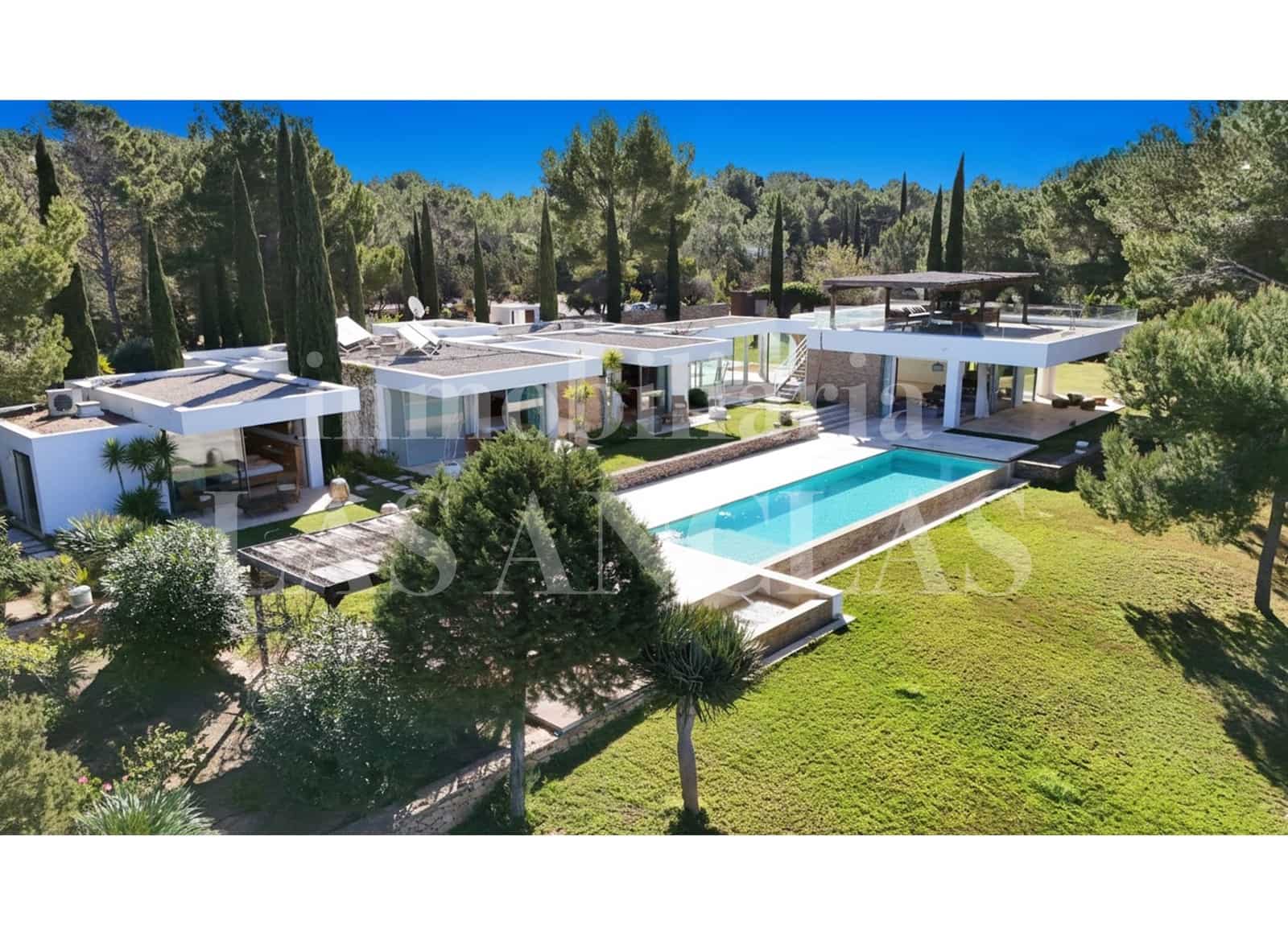 5 bedroom Villa for sale in San Jose / Sant Josep de Sa Talaia with pool garage - € 8,900,000 (Ref: 9539727)