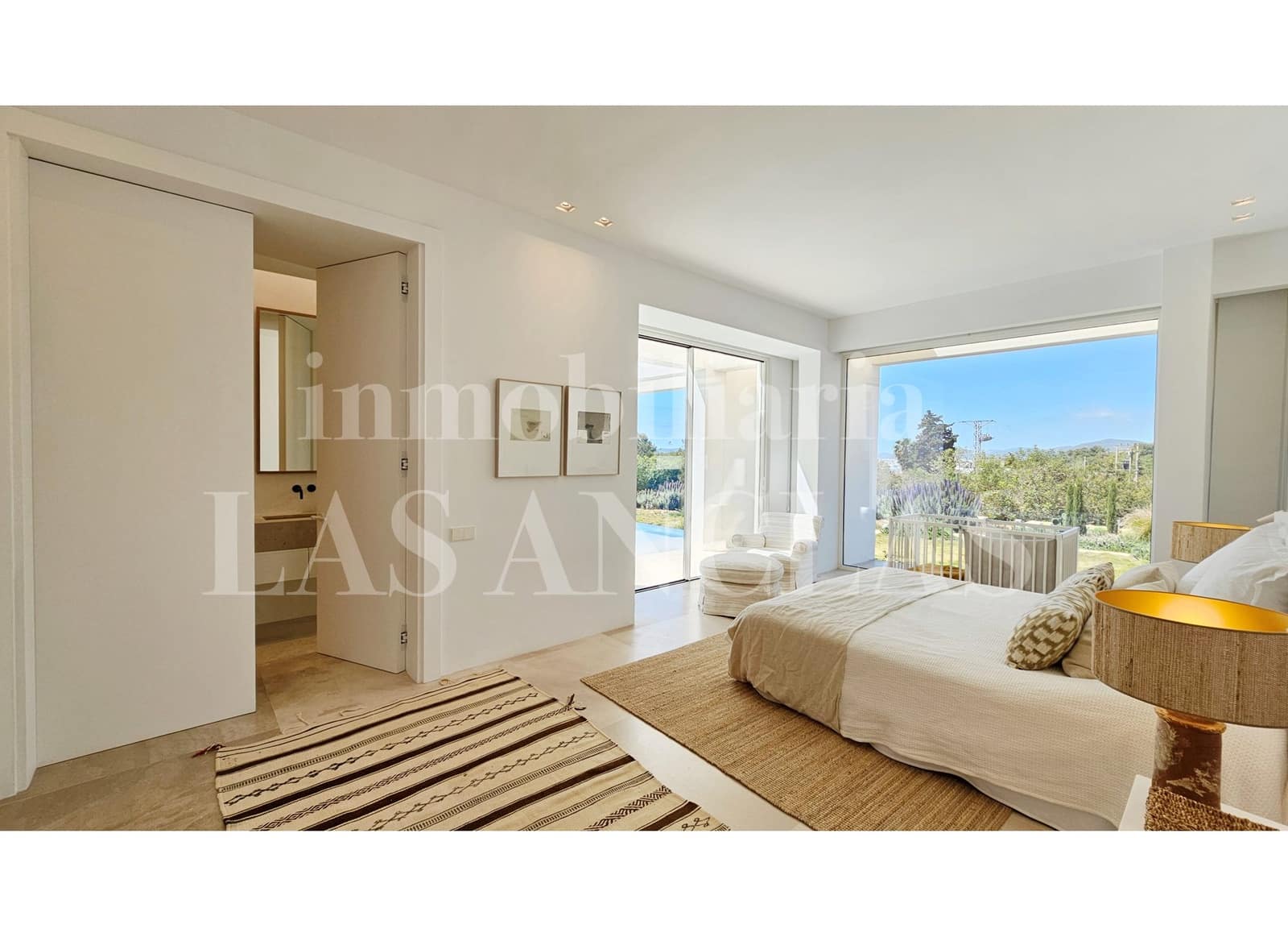 5 bedroom Villa for sale in Talamanca with pool - € 7,400,000 (Ref: 9541816)