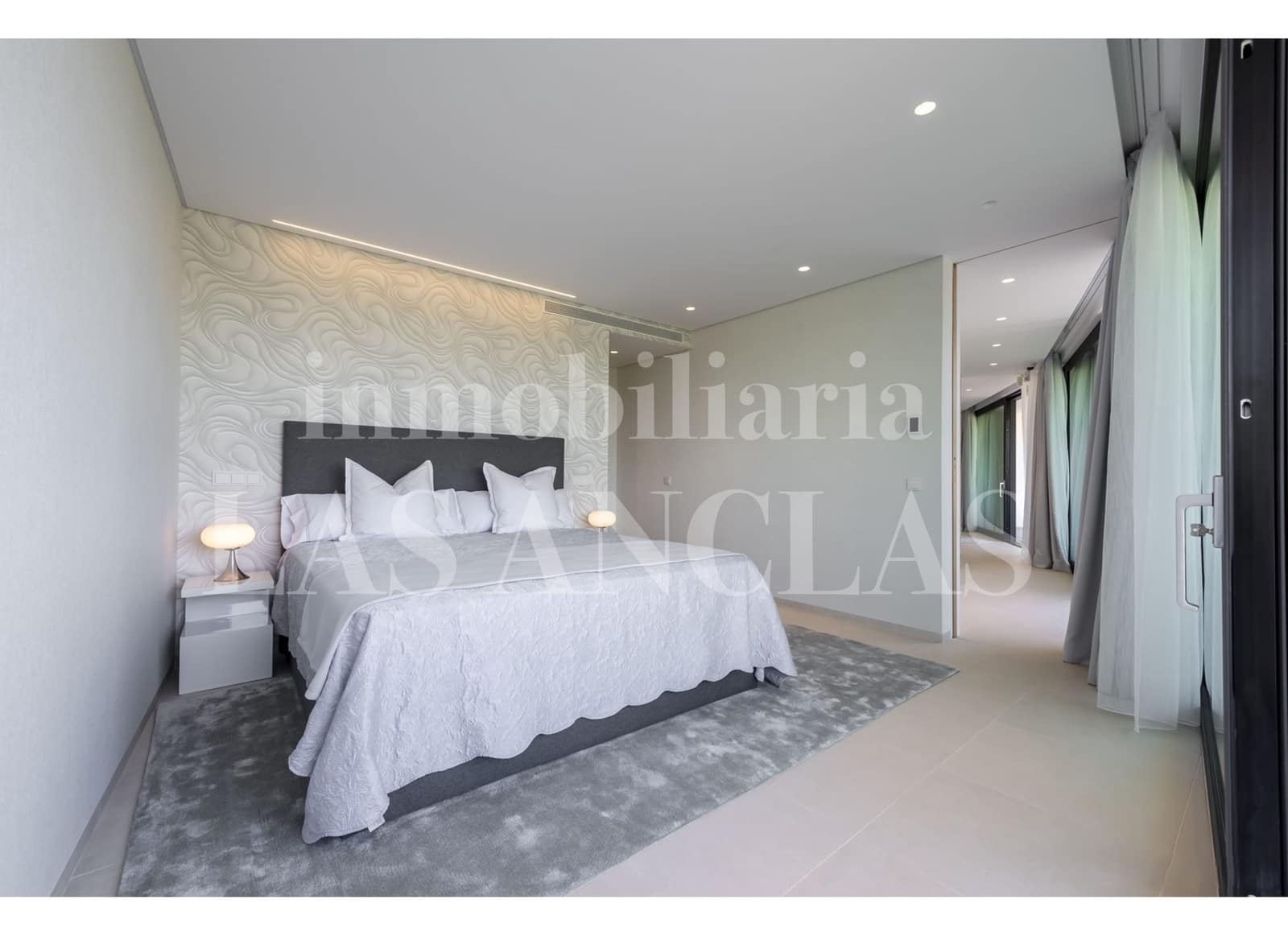 10 bedroom Villa for sale in Santa Eulalia / Santa Eularia with pool - € 9,800,000 (Ref: 9547228)