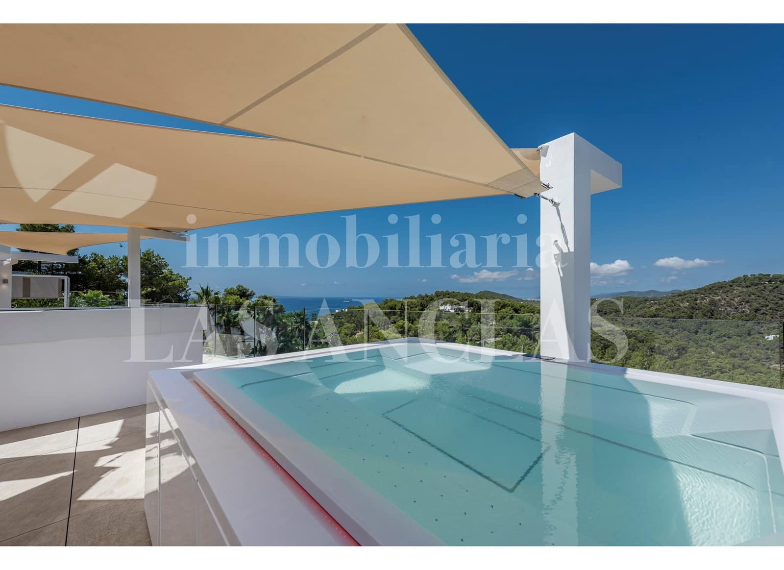 10 bedroom Villa for sale in Santa Eulalia / Santa Eularia with pool - € 9,800,000 (Ref: 9547228)