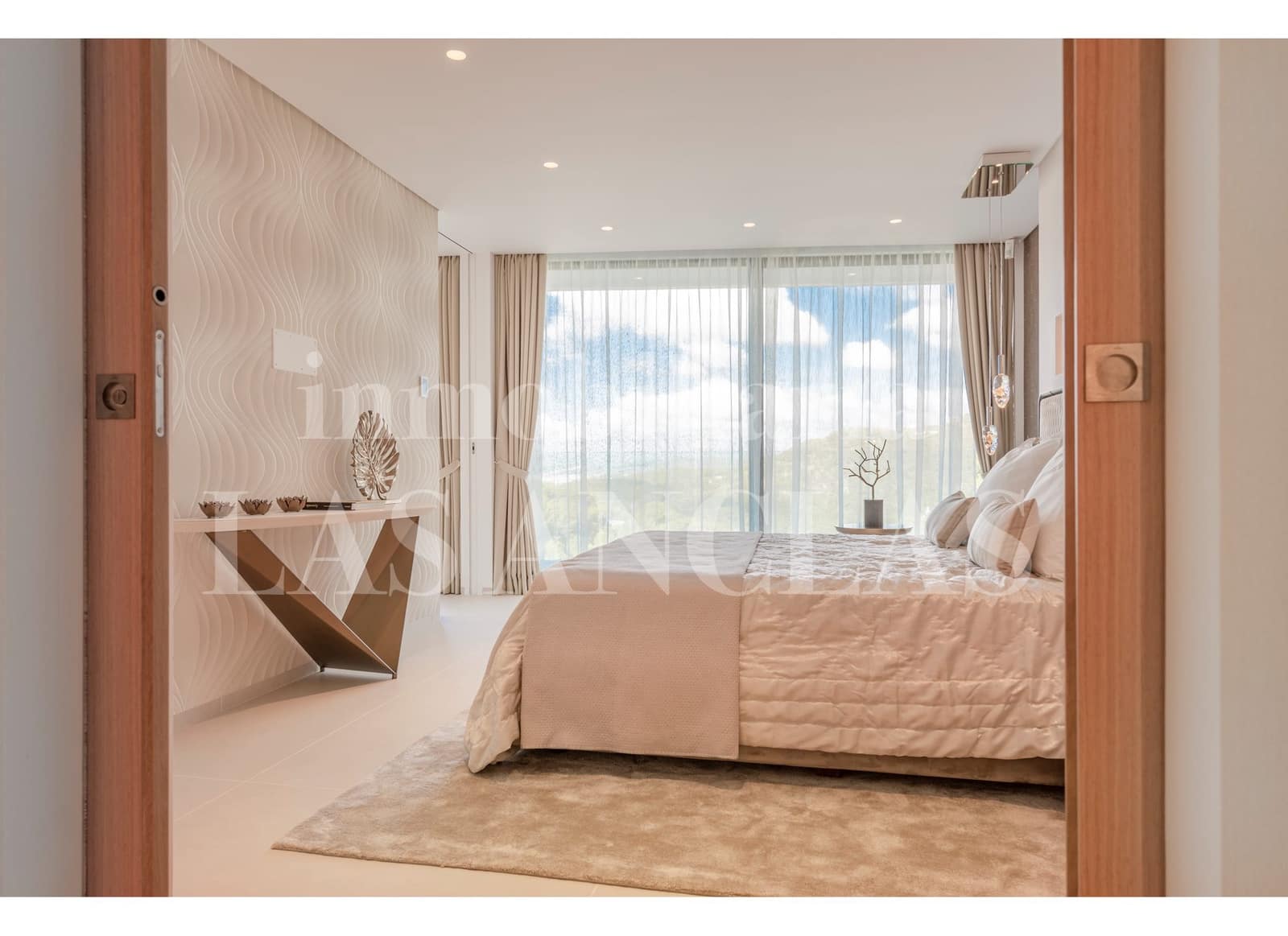 10 bedroom Villa for sale in Santa Eulalia / Santa Eularia with pool - € 9,800,000 (Ref: 9547228)