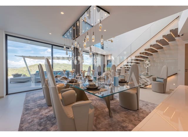 10 slaapkamer Villa te koop in Santa Eulalia / Santa Eularia met zwembad - € 9.800.000 (Ref: 9547228)