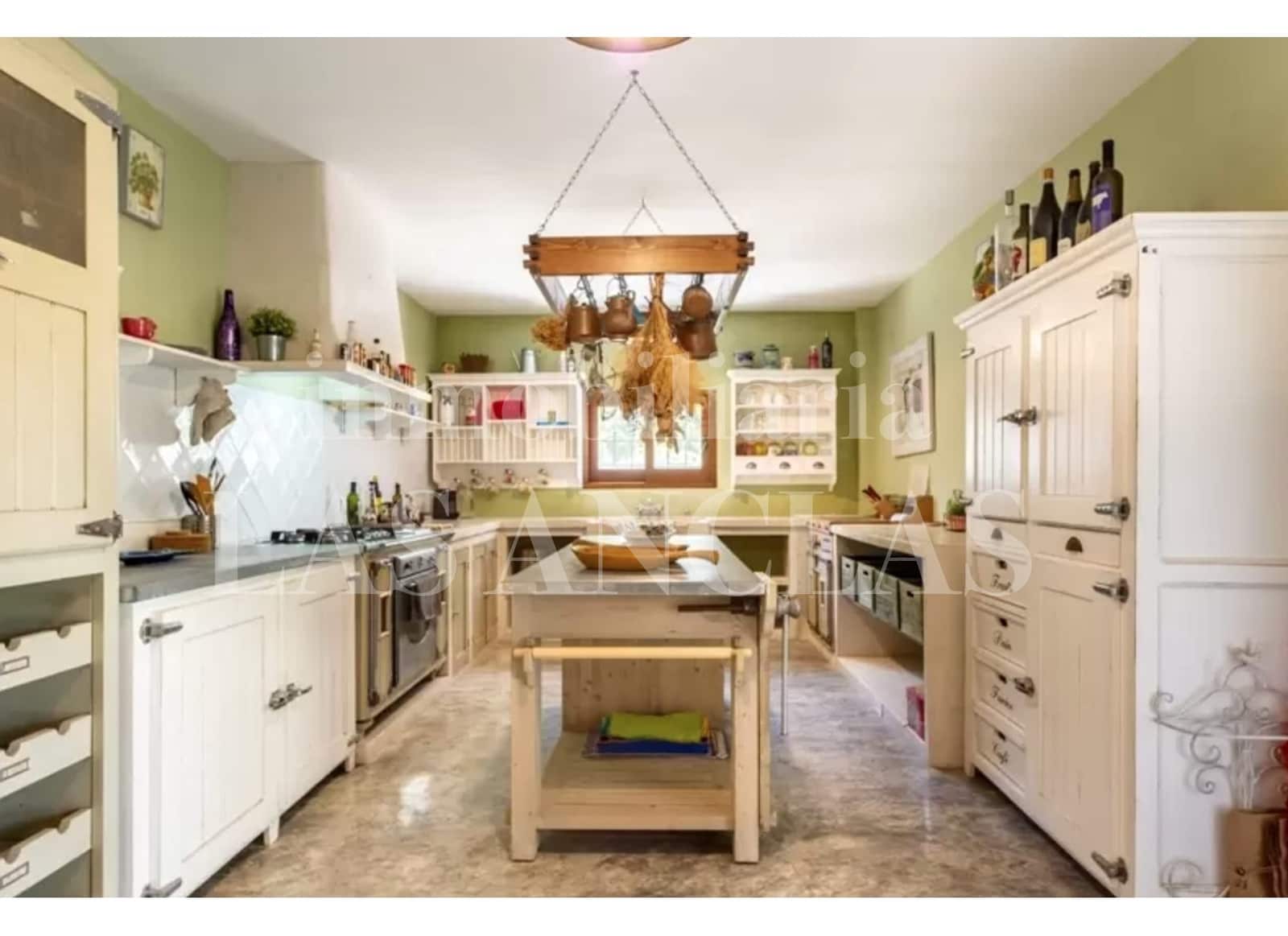 4 makuuhuone Huvila myytävänä paikassa San Jose / Sant Josep de Sa Talaia mukana uima-altaan 
autotalli - 2 180 000 € (Ref: 9553120)