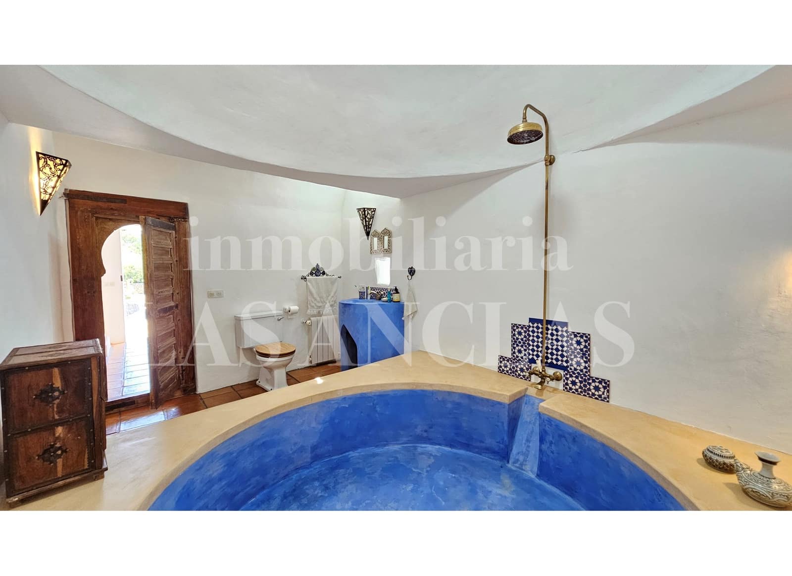 6 makuuhuone Maalaistalo myytävänä paikassa Nuestra Senora de Jesus - 3 950 000 € (Ref: 9559805)