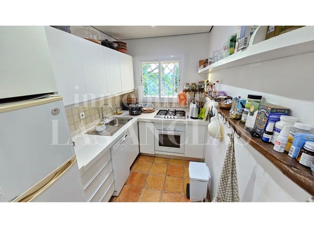 2 sypialnia Dom blizniak na sprzedaż w Santa Eulalia / Santa Eularia z basenem - 1 200 000 € (Ref: 9598456)