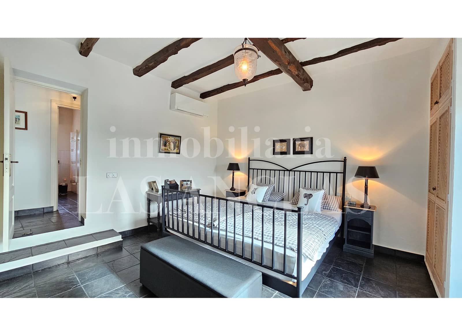 6 bedroom Finca/Country House for sale in San Jose / Sant Josep de Sa Talaia with pool - € 5,600,000 (Ref: 9603570)