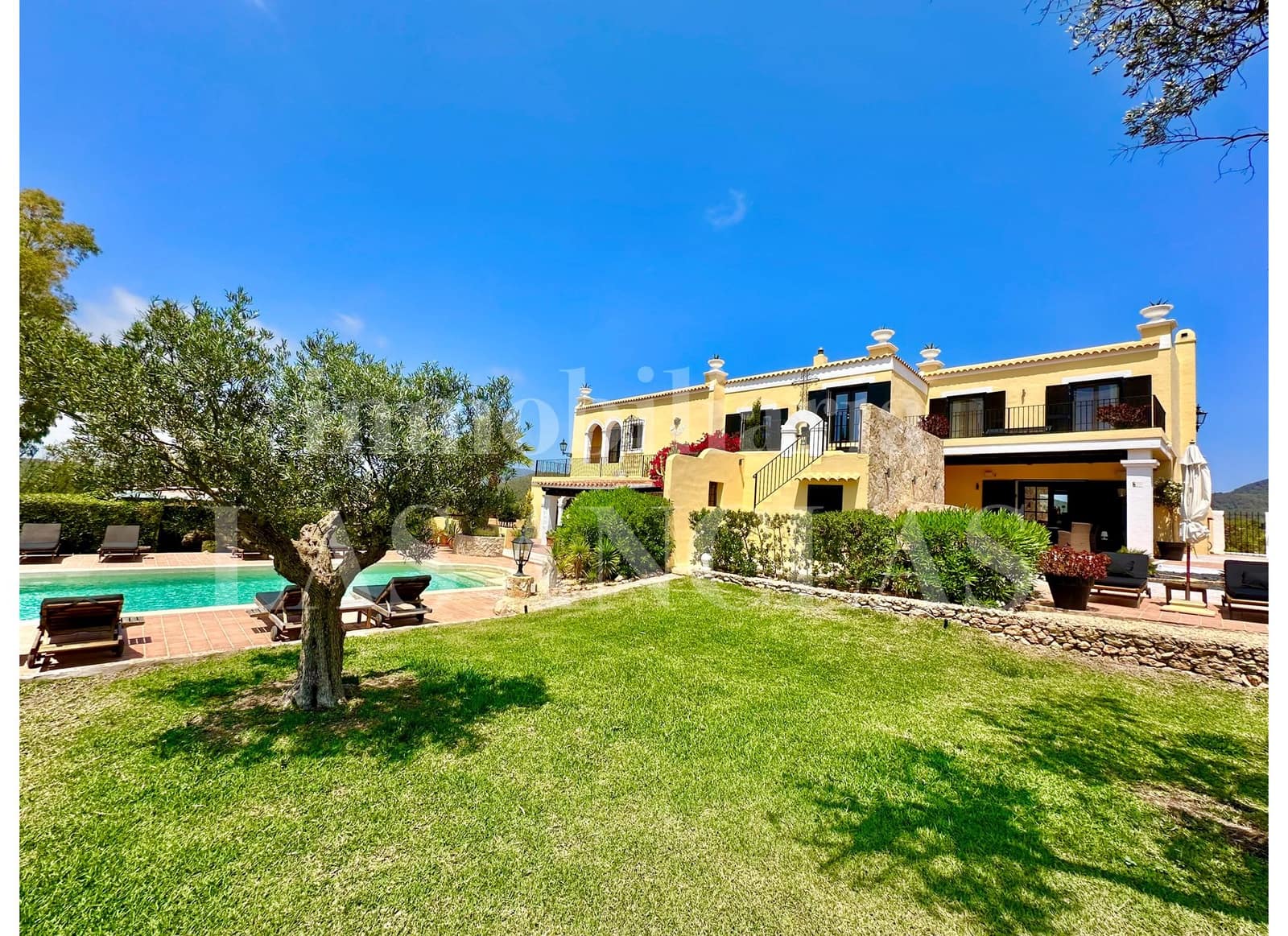 6 bedroom Finca/Country House for sale in San Jose / Sant Josep de Sa Talaia with pool - € 5,600,000 (Ref: 9603570)