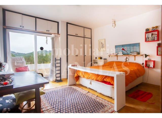 4 sovrum Finca/Hus på landet till salu i Ibiza stad med pool garage - 3 200 000 € (Ref: 9610598)