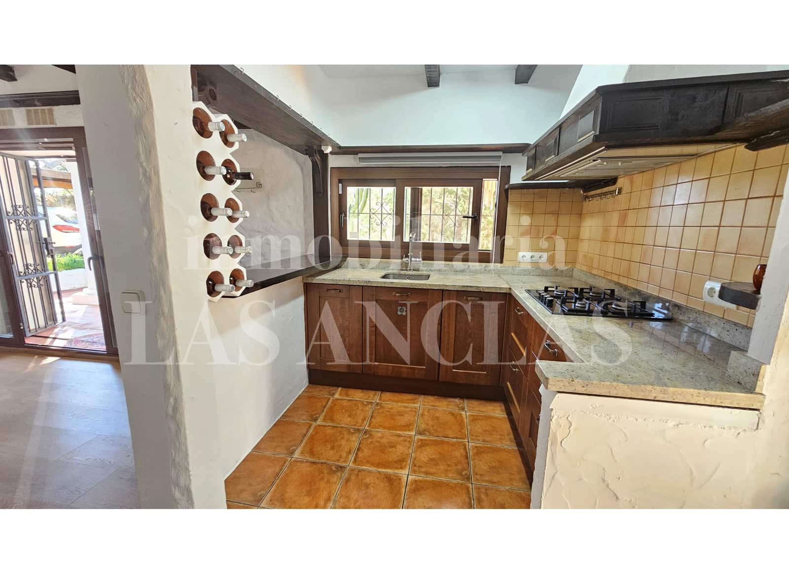 Chalet de 2 habitaciones en Santa Eulalia / Santa Eularia en venta con piscina - 1.275.000 € (Ref: 9646117)