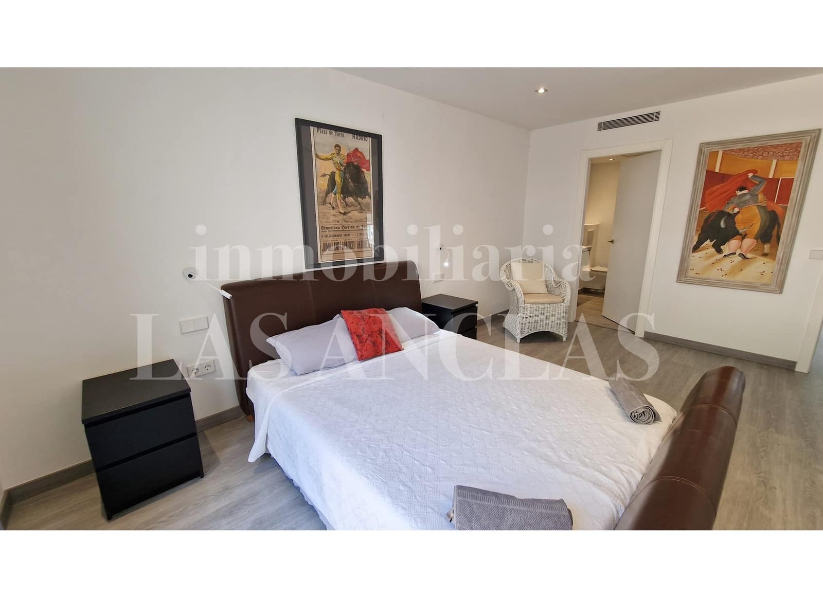 5 bedroom Villa for sale in Nuestra Senora de Jesus with pool garage - € 3,150,000 (Ref: 9673635)