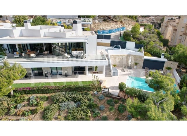 4 bedroom Villa for sale in Altea with pool garage - € 3,150,000 (Ref: 9700155)