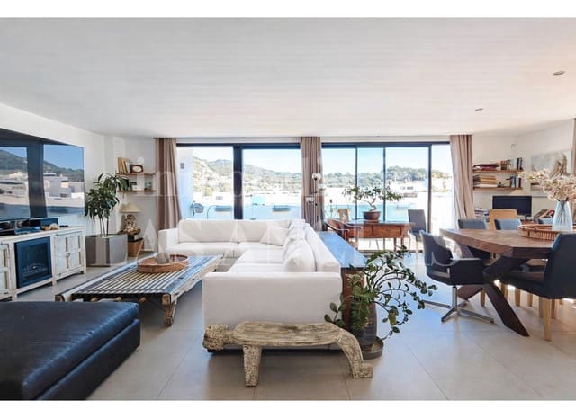 2 slaapkamer Halfvrijstaande villa te koop in Talamanca, Ibiza dorp met zwembad garage - € 1.790.000 (Ref: 9707907)