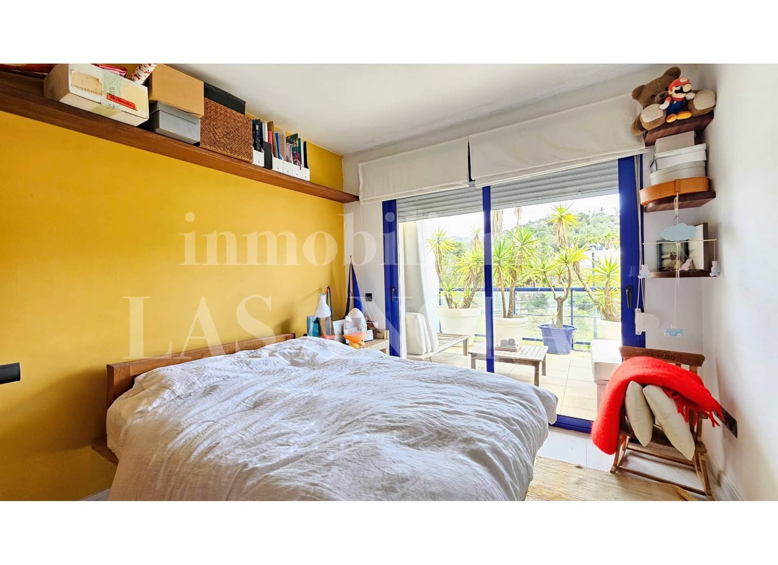 2 bedroom Flat for sale in Talamanca with garage - € 760,000 (Ref: 9720944)