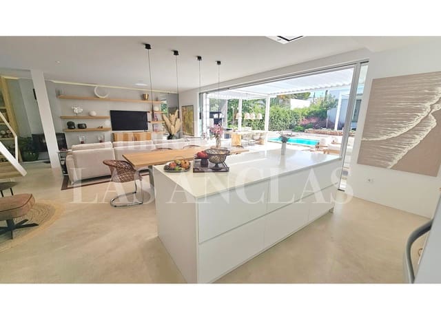 3 camera da letto Villa in vendita in Cala Llenya, Santa Eulalia / Santa Eularia con piscina - 2.680.000 € (Rif: 9723485)