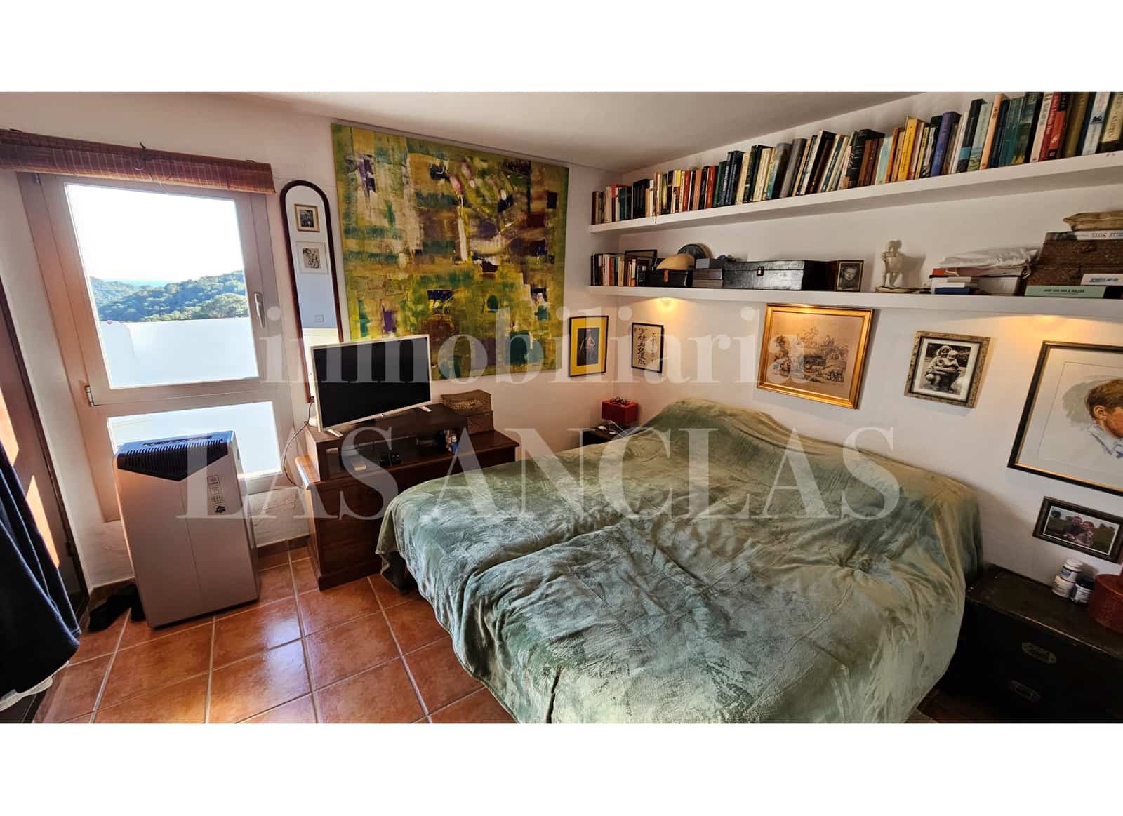 2 bedroom Penthouse for sale in Santa Eulalia / Santa Eularia with pool - € 750,000 (Ref: 9734153)