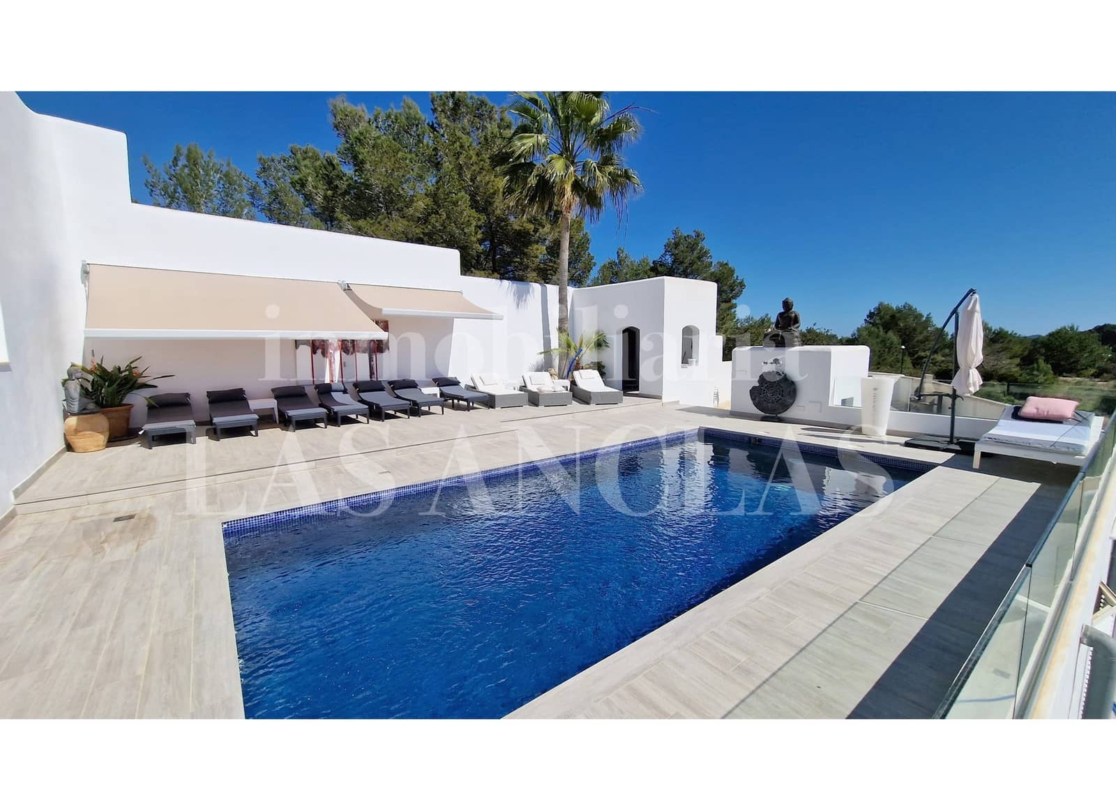 5 bedroom Villa for sale in Nuestra Senora de Jesus with pool garage - € 3,150,000 (Ref: 9737259)