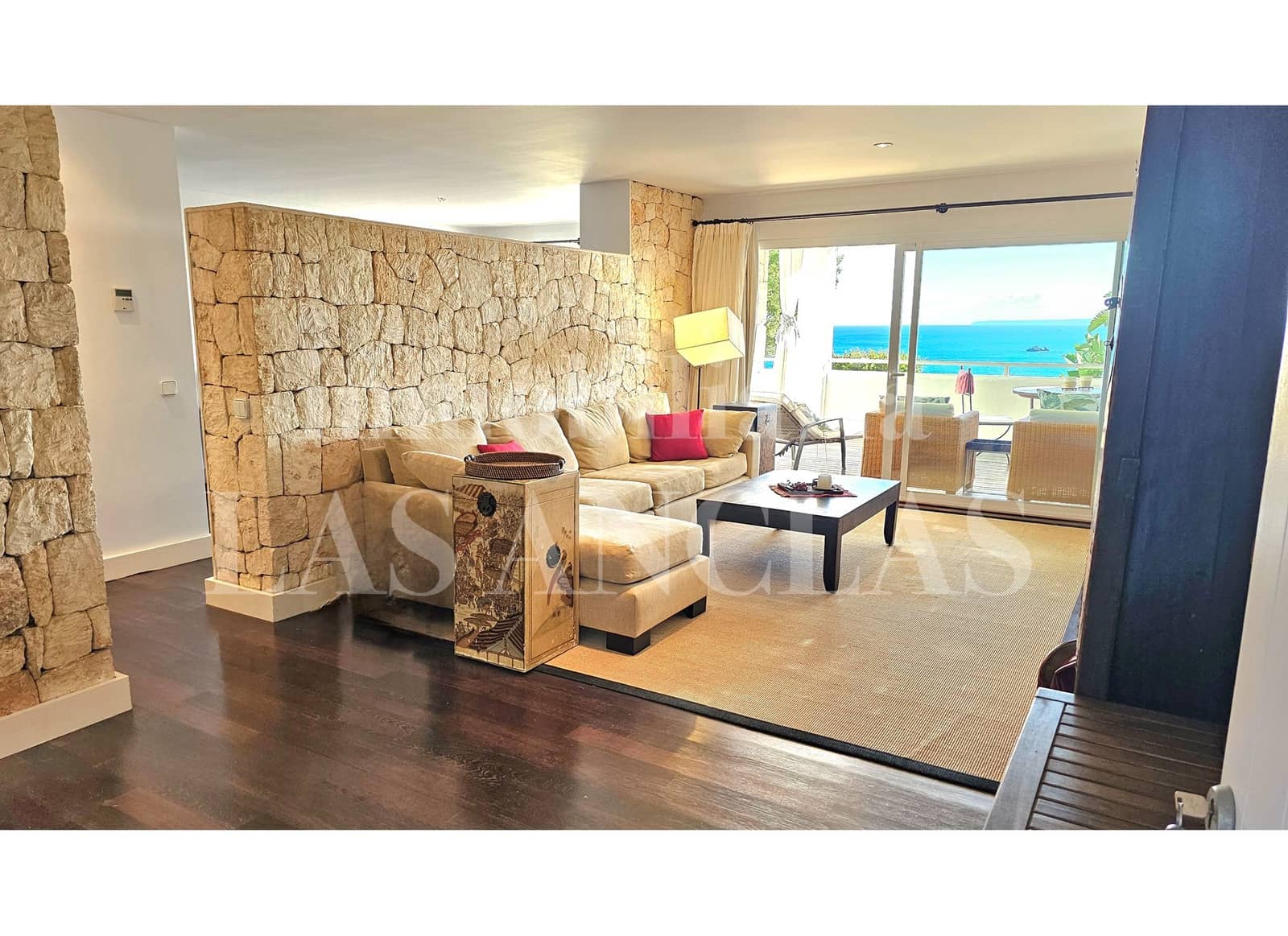 1 bedroom Flat for sale in Roca Llisa with pool - € 765,000 (Ref: 9749282)