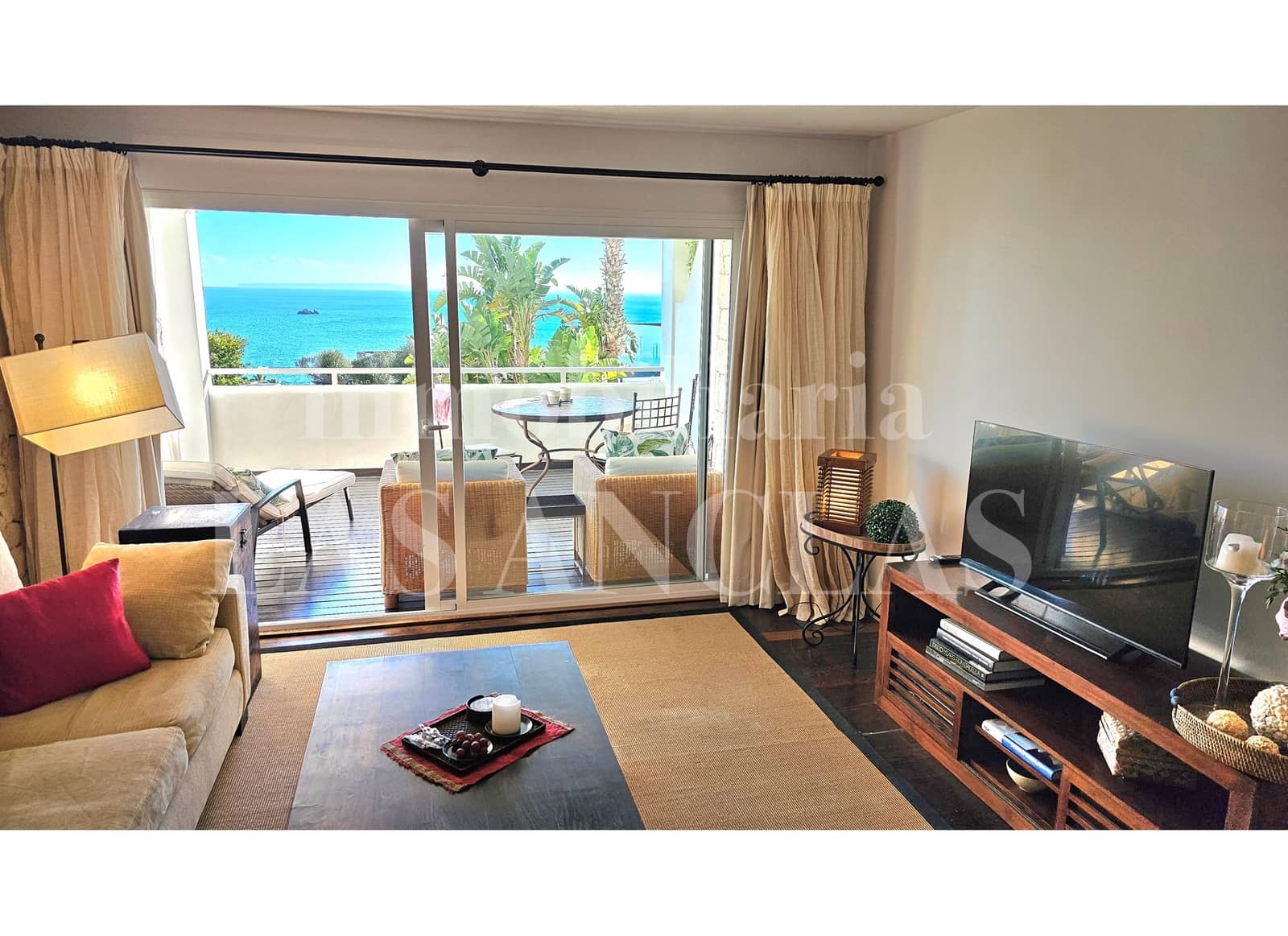 1 bedroom Flat for sale in Roca Llisa with pool - € 765,000 (Ref: 9749282)