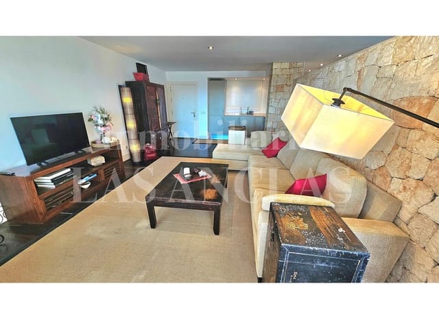 1 soveværelse Lejlighed til salg i Roca Llisa, Santa Eulalia / Santa Eularia med swimmingpool - € 765.000 (Ref: 9749282)