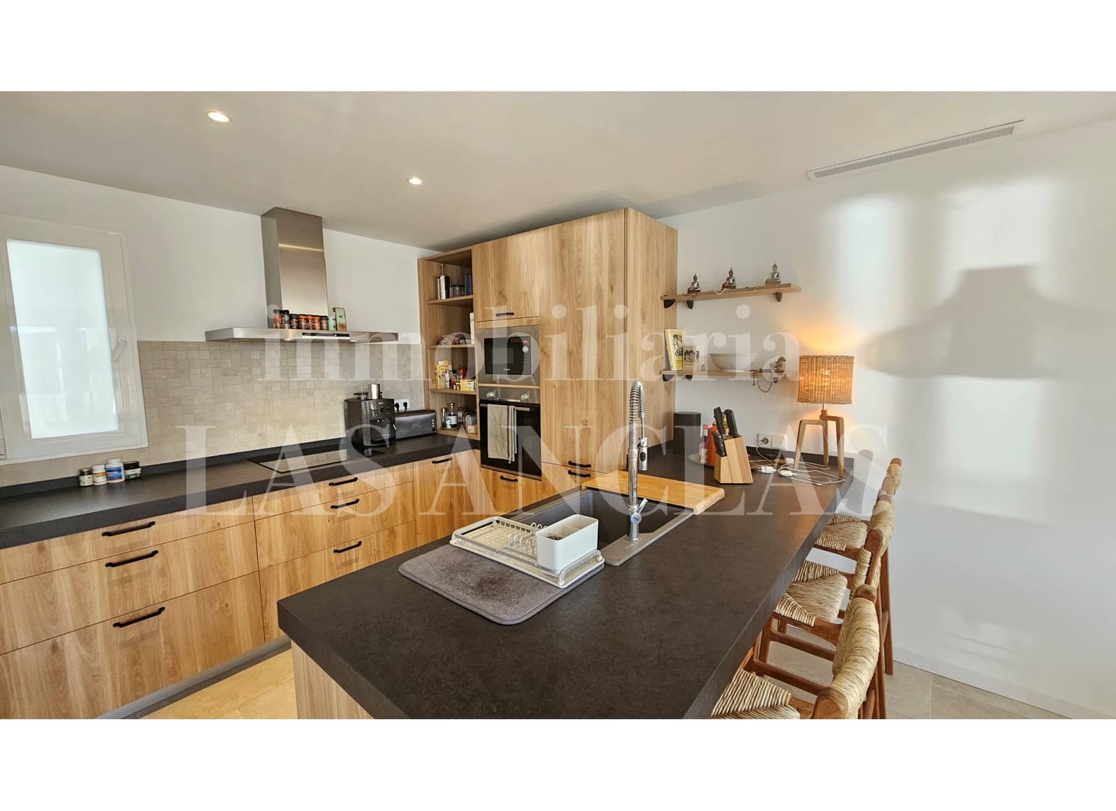 Ático de 1 habitación en Santa Gertrudis de Fruitera en venta - 868.000 € (Ref: 9779941)