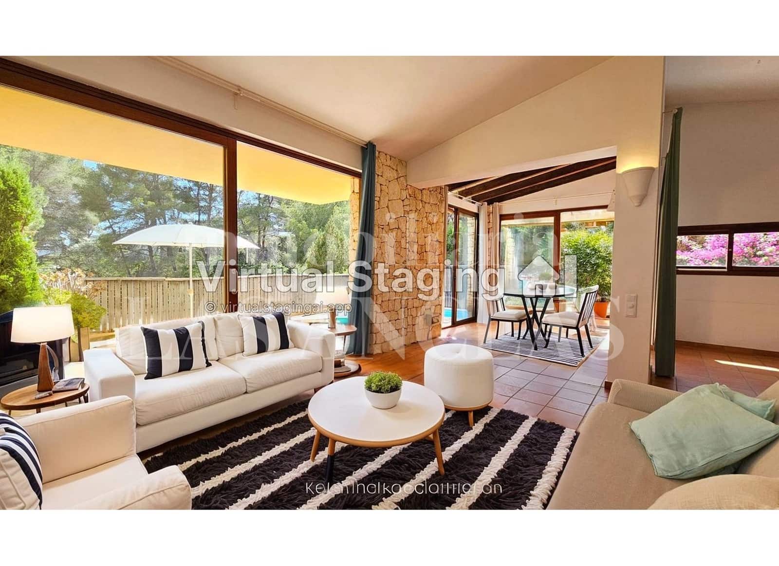 2 soveværelse Villa til salg i Cala Llonga med swimmingpool - € 1.295.000 (Ref: 9787859)