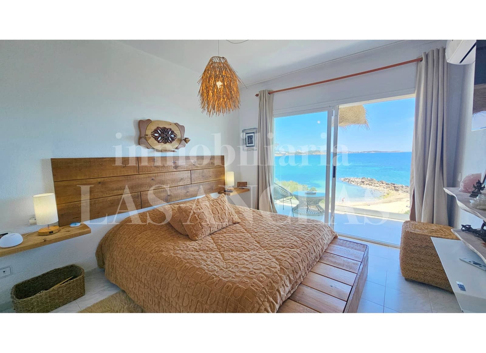 3 bedroom Terraced Villa for sale in La Siesta with garage - € 1,850,000 (Ref: 9787943)