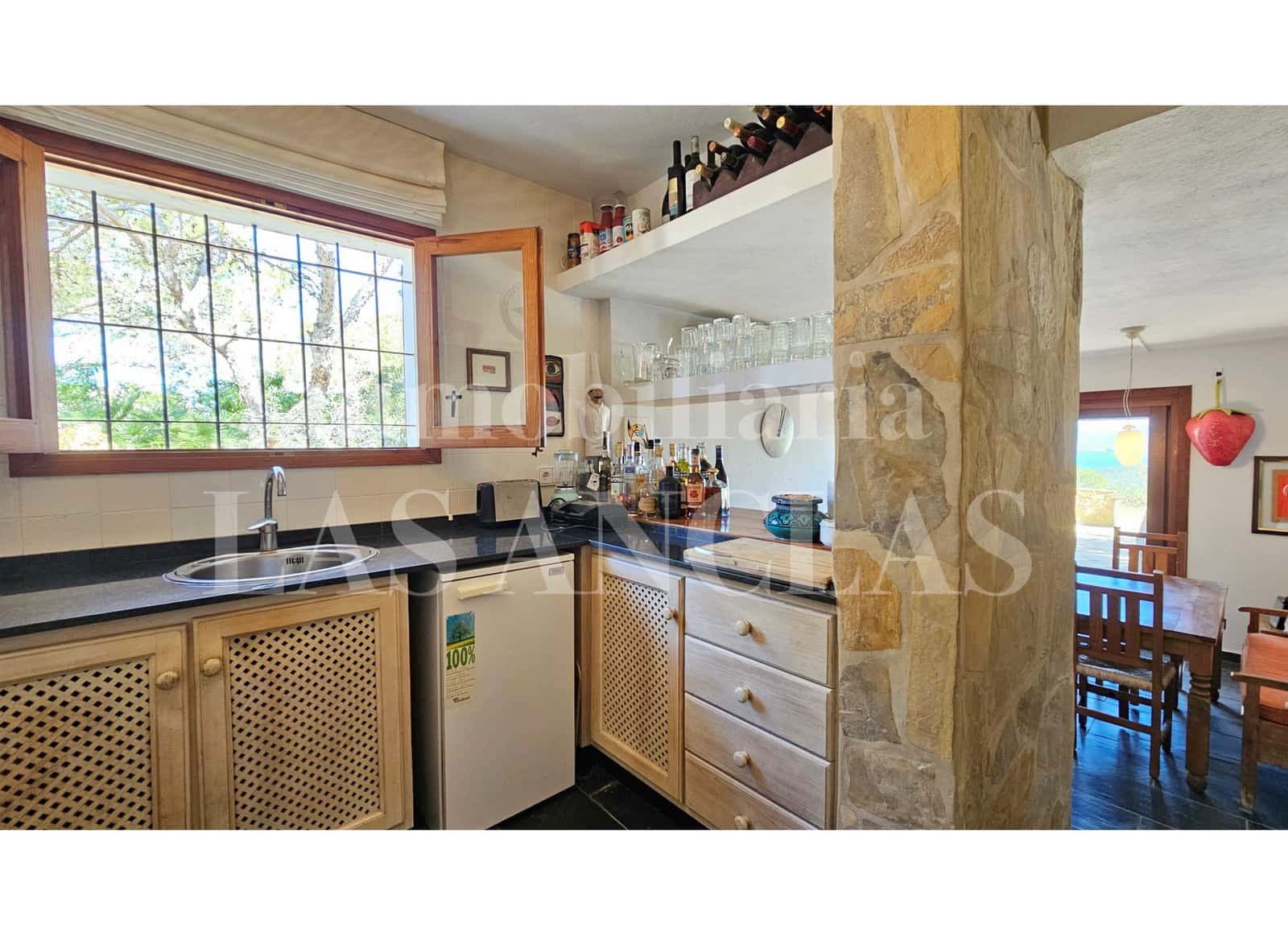 5 slaapkamer Villa te koop in Cala Conta met zwembad garage - € 2.295.000 (Ref: 9810793)