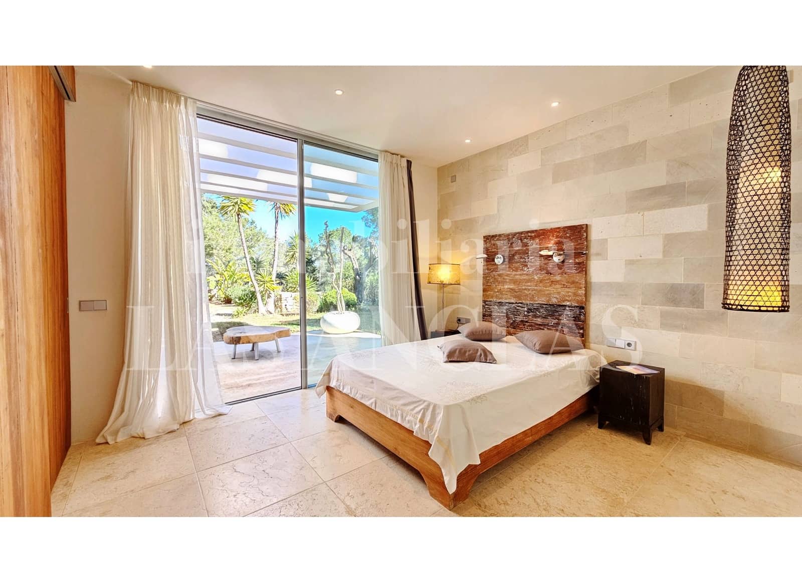 5 bedroom Villa for sale in San Jose / Sant Josep de Sa Talaia with pool garage - € 8,900,000 (Ref: 9819547)
