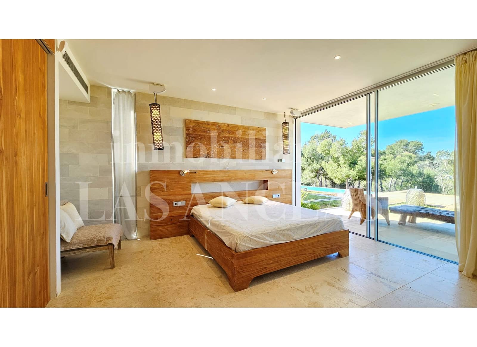 5 bedroom Villa for sale in San Jose / Sant Josep de Sa Talaia with pool garage - € 8,900,000 (Ref: 9819547)