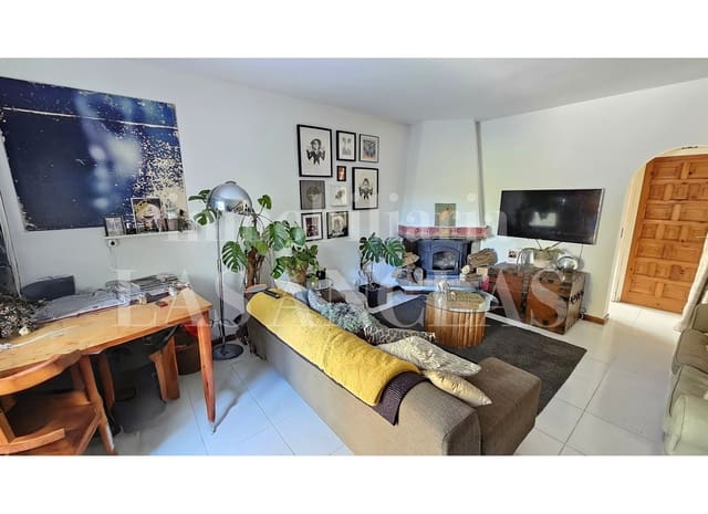 2 slaapkamer Rijtjeshuis te koop in Talamanca, Ibiza dorp - € 900.000 (Ref: 9821567)