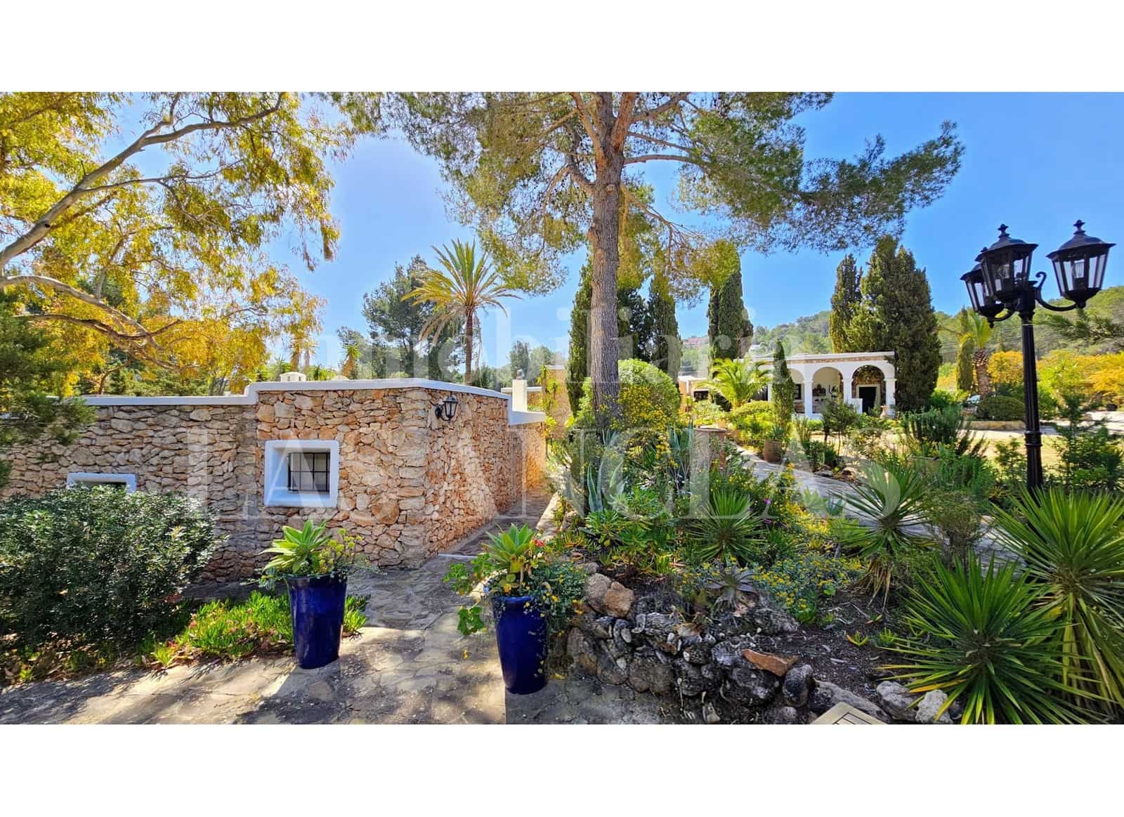 Finca/Casa Rural de 6 habitaciones en San Jose / Sant Josep de Sa Talaia en venta con piscina garaje - 3.900.000 € (Ref: 9833005)