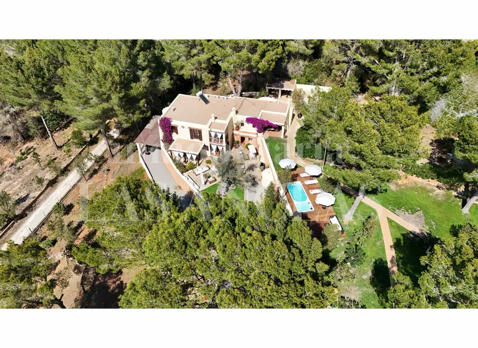 7 Zimmer Finca/Landgut zu verkaufen in Sant Rafael de Sa Creu mit Pool Garage - 3.500.000 € (Ref: 9833067)