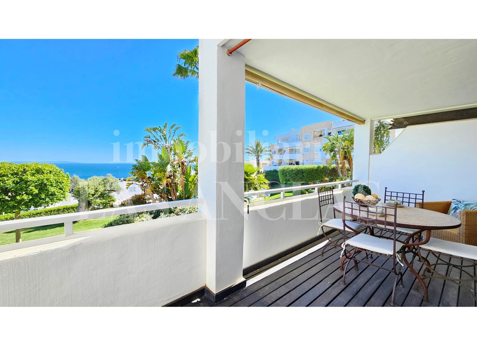 1 bedroom Flat for sale in Roca Llisa with pool - € 765,000 (Ref: 9834798)