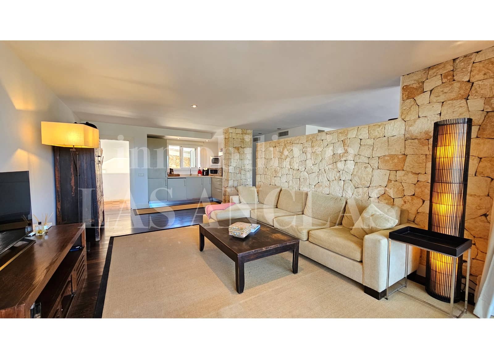 1 bedroom Flat for sale in Roca Llisa with pool - € 765,000 (Ref: 9834798)